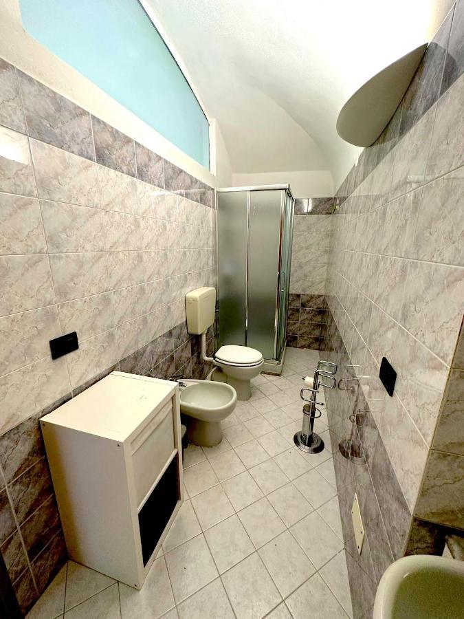 Appartamento In Centro Storico "La Casa Di Cri" Asti Extérieur photo