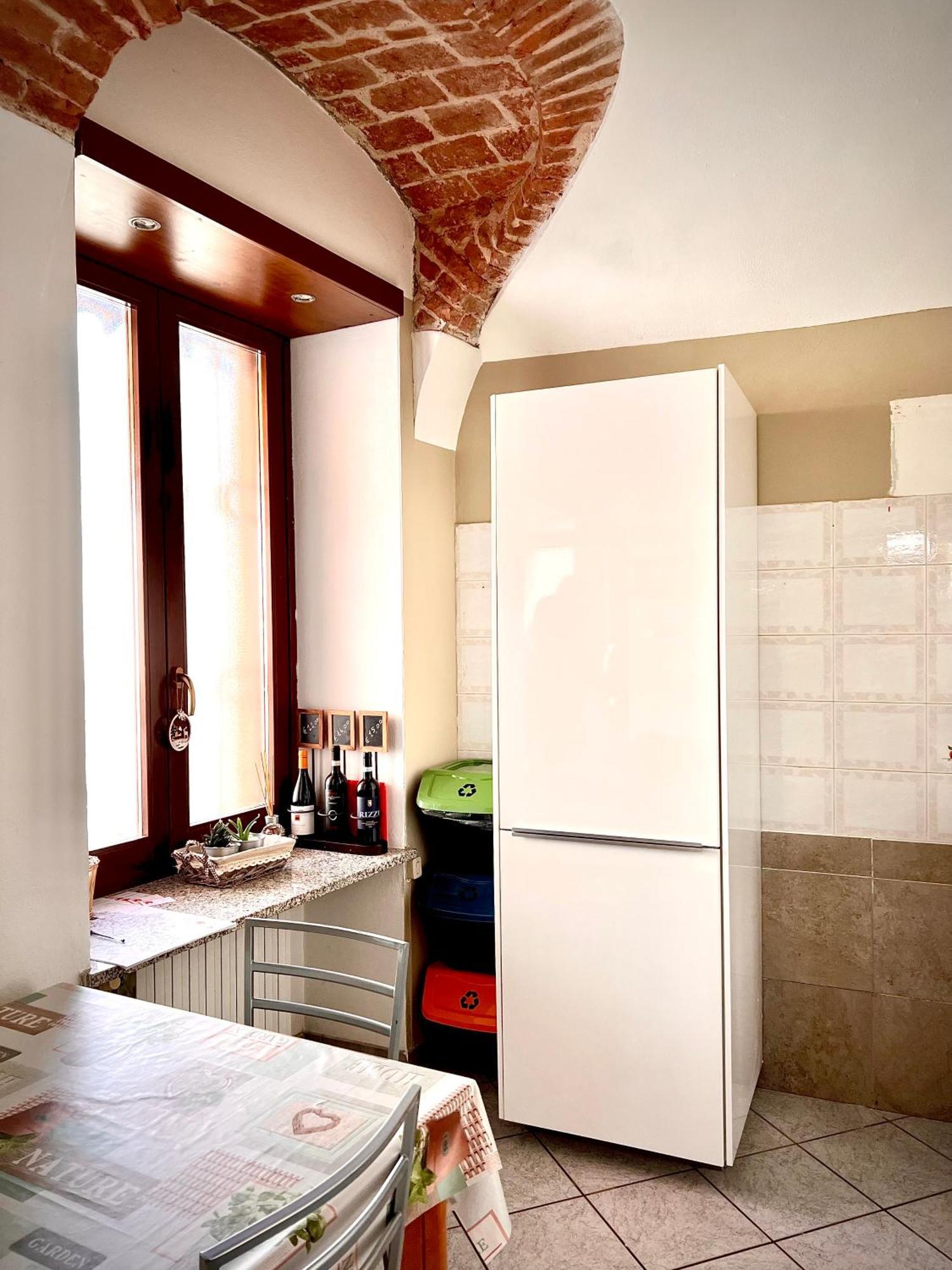 Appartamento In Centro Storico "La Casa Di Cri" Asti Extérieur photo